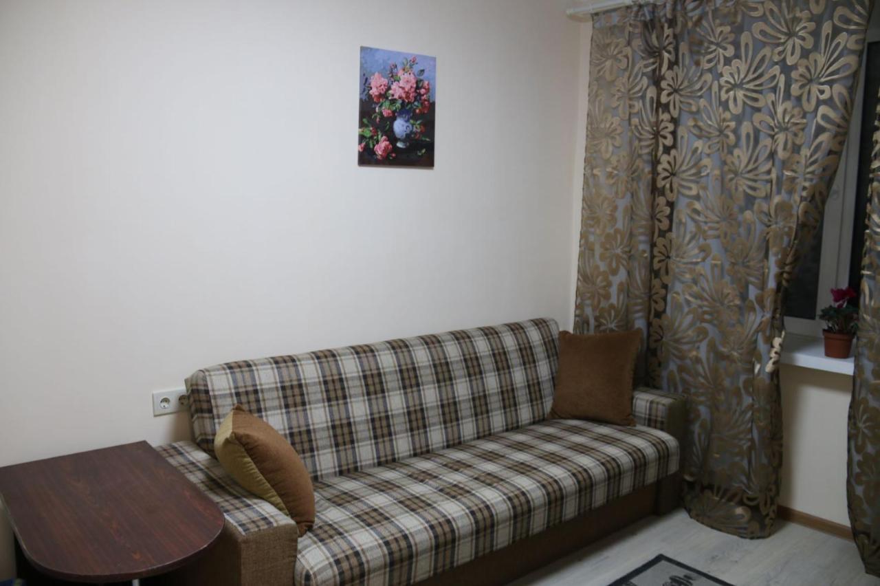 Смарт-Квартира На Юності Vinnycja Esterno foto